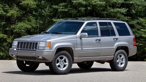 Jeep Grand Cherokee generations: Key updates across all model years