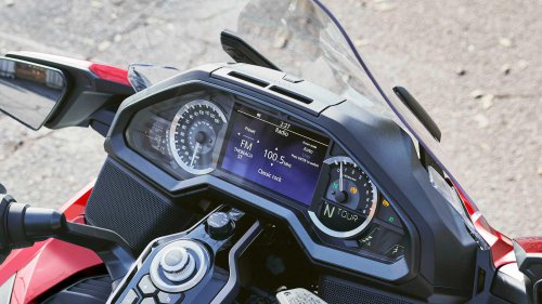 Honda Gold Wing Tour DCT: The ultimate daily rider &amp; long-distance tourer