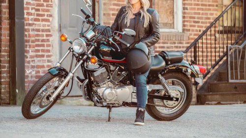 A city motorcycle that feels lightweight, reliable, and stress-free