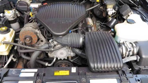 Buick, GM, Buick Roadmaster: GM's underrated land yacht with Corvette engine
