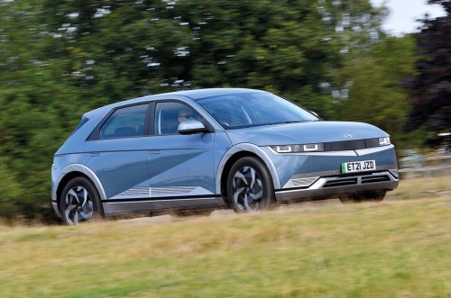 El dispositivo esencial que debe tener todo coche eléctrico y por qué marca la diferencia