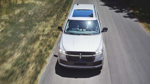 The Lincoln Navigator 2025 could be the luxury SUV deal buyers need in 2026