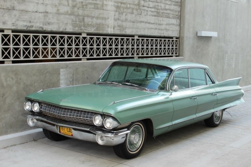 30 head-turning cars from the ’60s