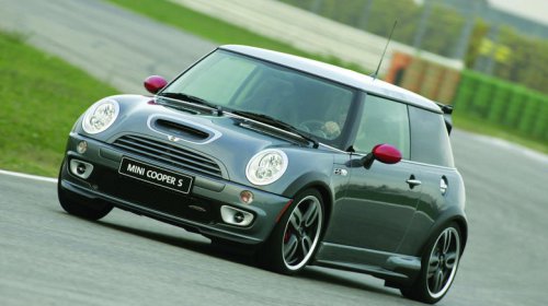 MINI, Mini has been making drivers smile for 25 years today, and I'm so glad