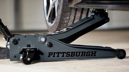 4 floor jacks that outshine Harbor Freight's Daytona