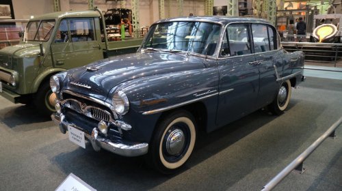 5 vintage cars that would make awesome hot rods