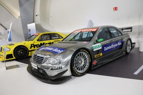 Mercedes, De los Flecha de Plata a la Fórmula E, los Mercedes de carreras más emblemáticos en una exposición