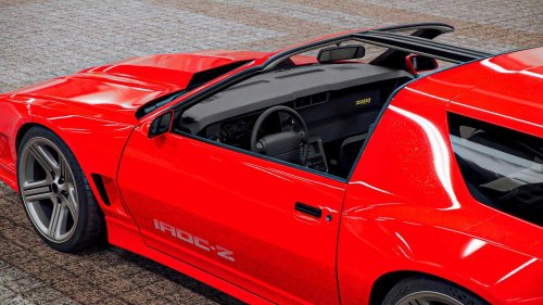 Chevrolet, 2026 Chevrolet Camaro IROC-Z shooting brake render imagined with 850 HP