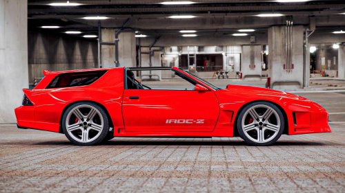 2026 Chevrolet Camaro IROC-Z shooting brake render imagined with 850 HP