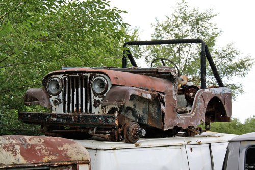 Joyas del desguace: nuestros hallazgos favoritos en Dakota Salvage, en Mitchell, Dakota del Sur