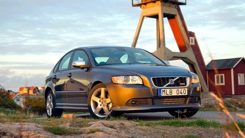 Volvo, Volvo’s compact turbocharged rocket is reliable, quick, and super cheap