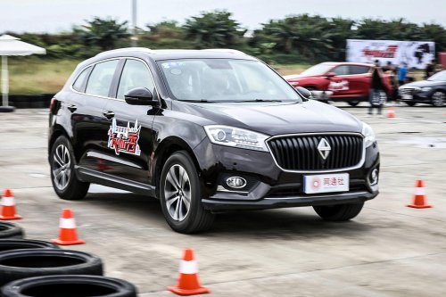 Los altibajos de los coches que vuelven a la vida