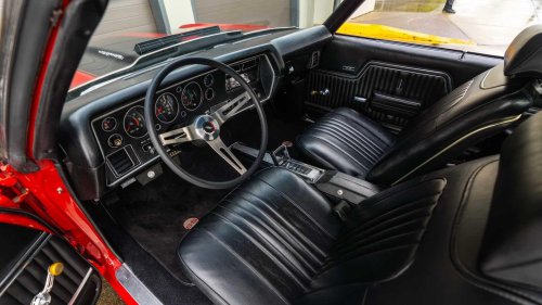 This big-block 1971 Chevelle SS convertible is the opposite of subtle