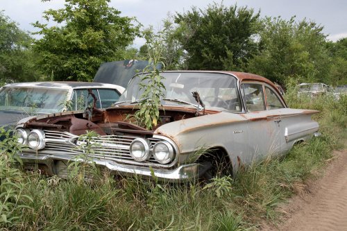 Joyas del desguace: nuestros hallazgos favoritos en Dakota Salvage, en Mitchell, Dakota del Sur