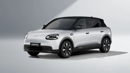Ebro BEV, el utilitario eléctrico de 4,2 m longitud, una potencia de 122 CV y atonomía cercana a 400 km