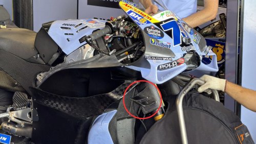 Aprilia lanza otra amenaza