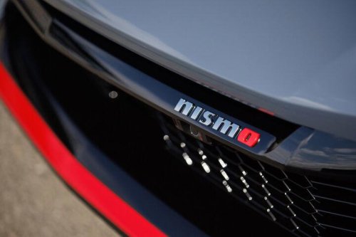 Nissan allegedly planning NISMO version of Leaf EV