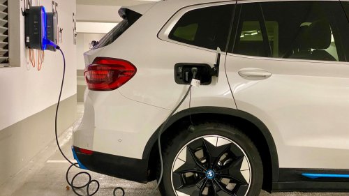 20 reasons why buying a Tesla is a bad idea