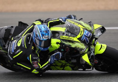 Aprilia lanza otra amenaza