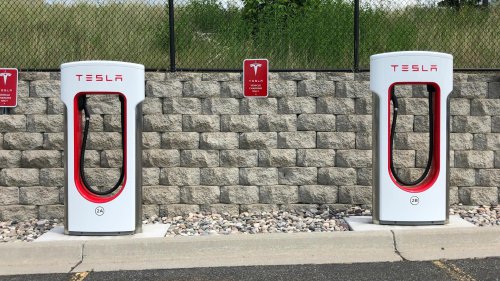 20 reasons why buying a Tesla is a bad idea