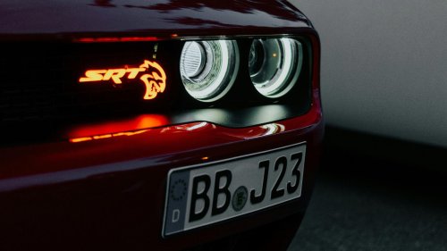 10 greatest muscle cars of all time &amp; 10 modern successors worth owning