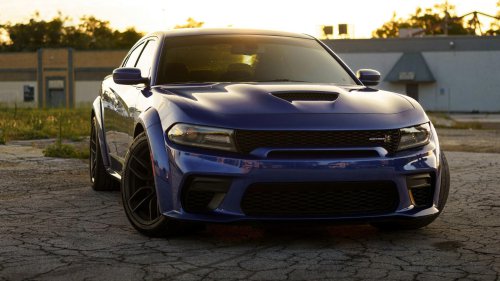 10 greatest muscle cars of all time &amp; 10 modern successors worth owning