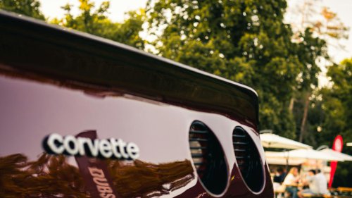 10 greatest muscle cars of all time &amp; 10 modern successors worth owning