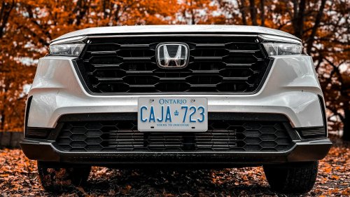 20 best cars for women drivers according to statistics