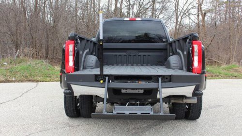 Daily driving a 2026 Ford F-450 dually: 5 pros, 2 cons