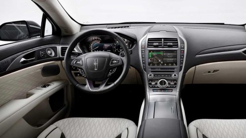 Lincoln's 400-HP sleeper sedan had the heart of a Bronco Raptor