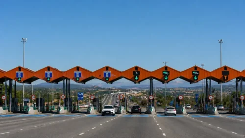 Más de 100 euros al año, este es el peaje que piden a los conductores para mantener las carreteras españolas