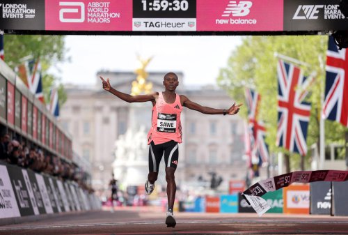 La ciencia avala las zapatillas con placa de carbono: el dato que confirma la mejora real de los runners que las utilizan