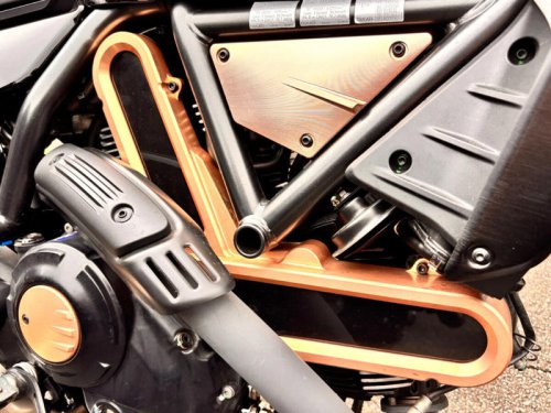 大型なのに気軽に乗れる不思議なバイク ドゥカティ スクランブラー（リゾマ・エディション）【みんなのバイク】