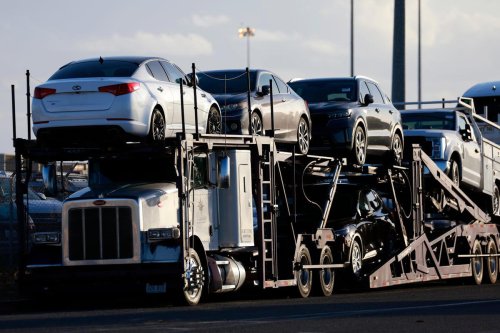 GM, GM earnings rise, but Iran war threatens cost gains