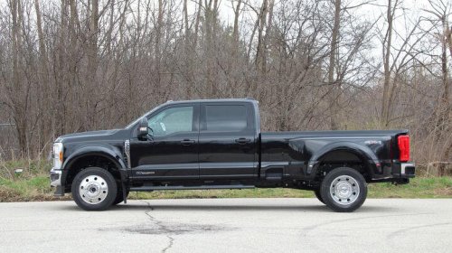 Daily driving a 2026 Ford F-450 dually: 5 pros, 2 cons