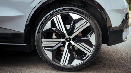 This tire brand reached a milestone with its 106th JD Power award