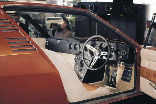 「ベレットMX1600」はDOHCをミッドシップ搭載して発表直前だった、いすゞの野心作【スーパーカークロニクル・完全版スペシャル／01】