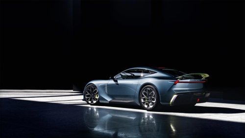 Lynk & Co GT 