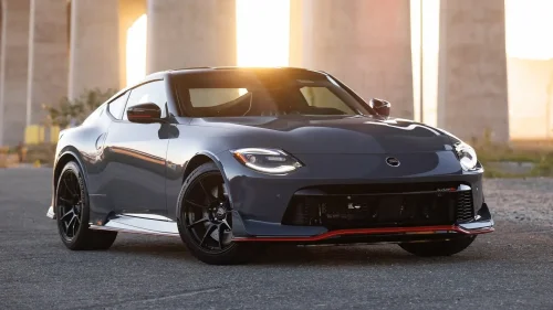 El Nissan Z es una joya de deportivo que la marca mantiene lejos de Europa. Y es una pena porque tiene un gran futuro