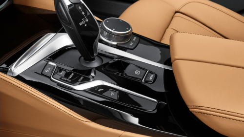 What does the 'L' mean on a gear shift?