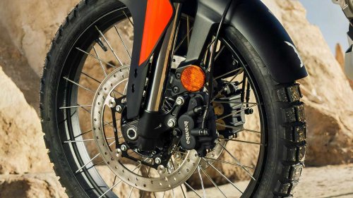 Aprilia Tuareg 660: The midweight adventure bike that delivers