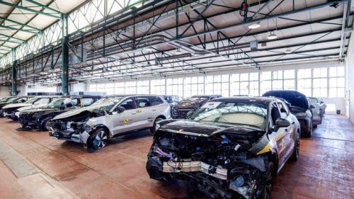 Nuestros coches y la FIA que controla la Fórmula 1 tienen más que ver de lo que crees