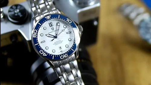 Por menos de 100 euros, este reloj automático lleva un movimiento mítico entre los que saben de relojes