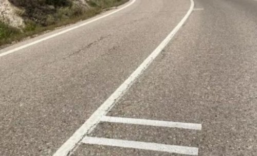 Círculos misteriosos en el asfalto: así funciona la nueva marca vial que desconcierta a los conductores