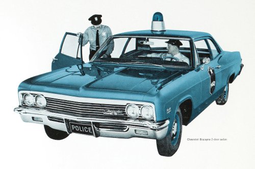 En imágenes: coches de policía estadounidenses del pasado y del presente