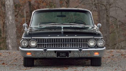 Ford, Ford Starliner: The forgotten muscle car that predated the GTO