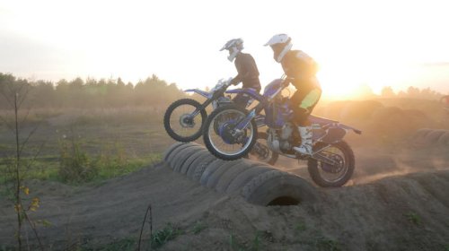 The pros and cons of tubed vs. tubeless motorcycle tires