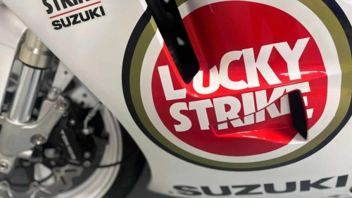 Suzuki, Suzuki RGV250: Why this two-stroke was faster than modern superbikes