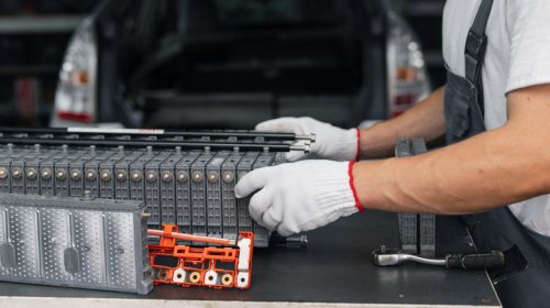 3 of the most common problems drivers have with hybrid batteries