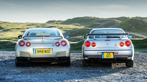 日産スカイライン新型ティザー公開、丸型テールランプ復活と450psエンジンで「あの頃」を超えにくる